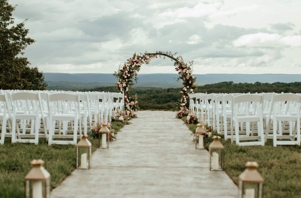 outdoor-ceremony_1-1024×819-1-1024×675